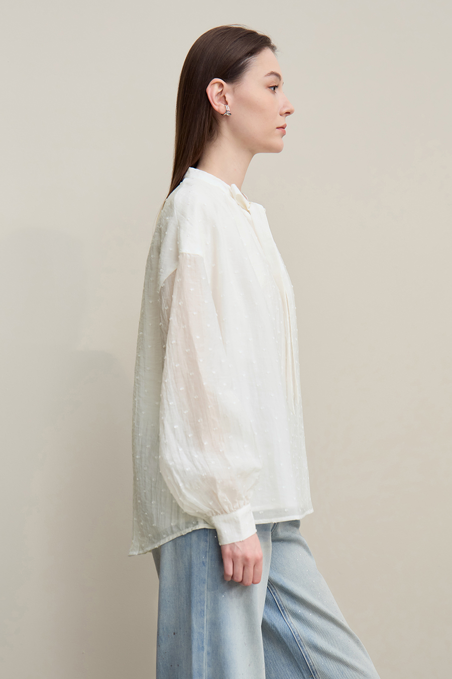 Tie Neck Jacquard Chiffon Top
