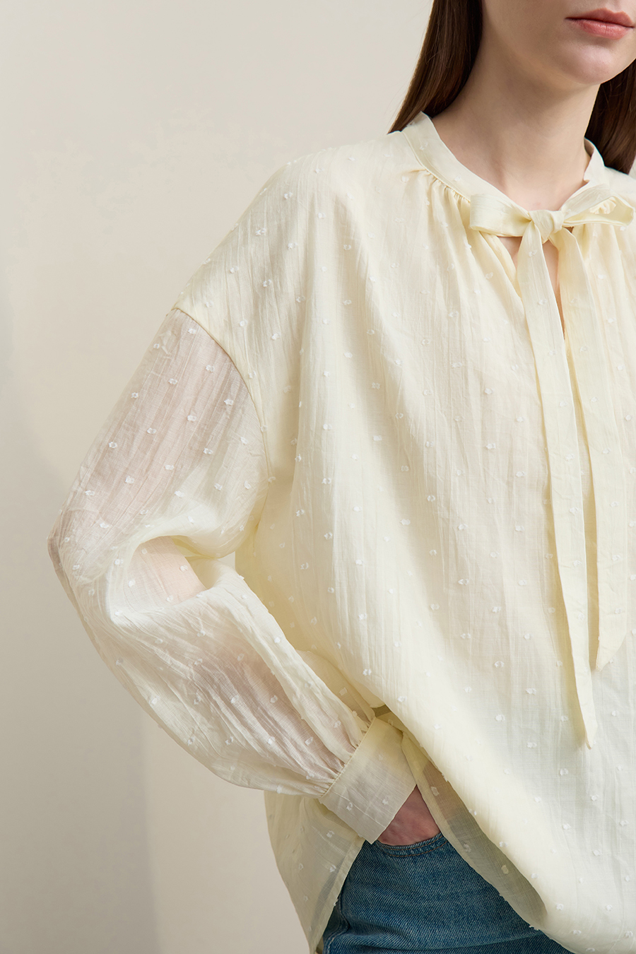 Tie Neck Jacquard Chiffon Top