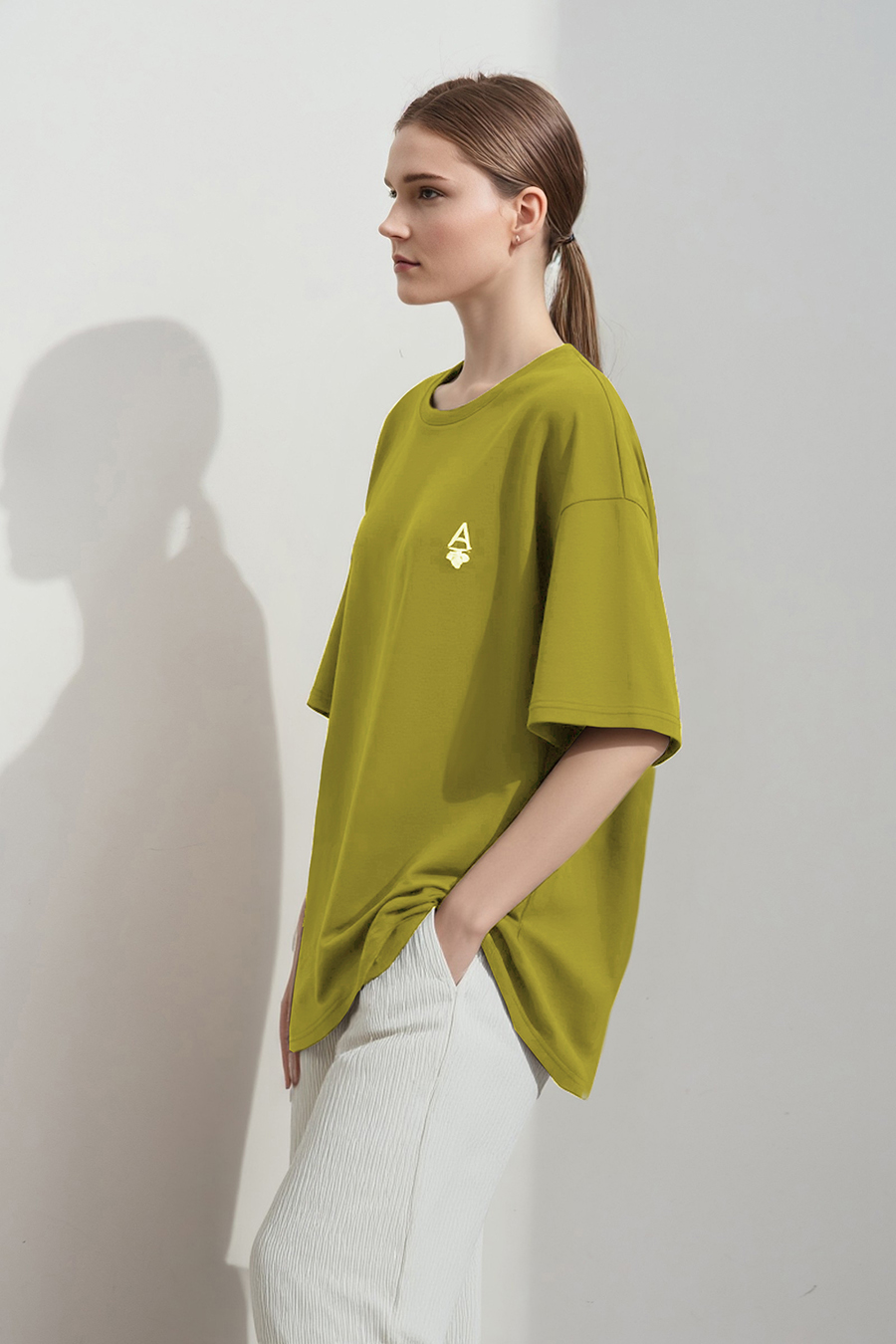 Embroidered air-layer knit tee|AMII