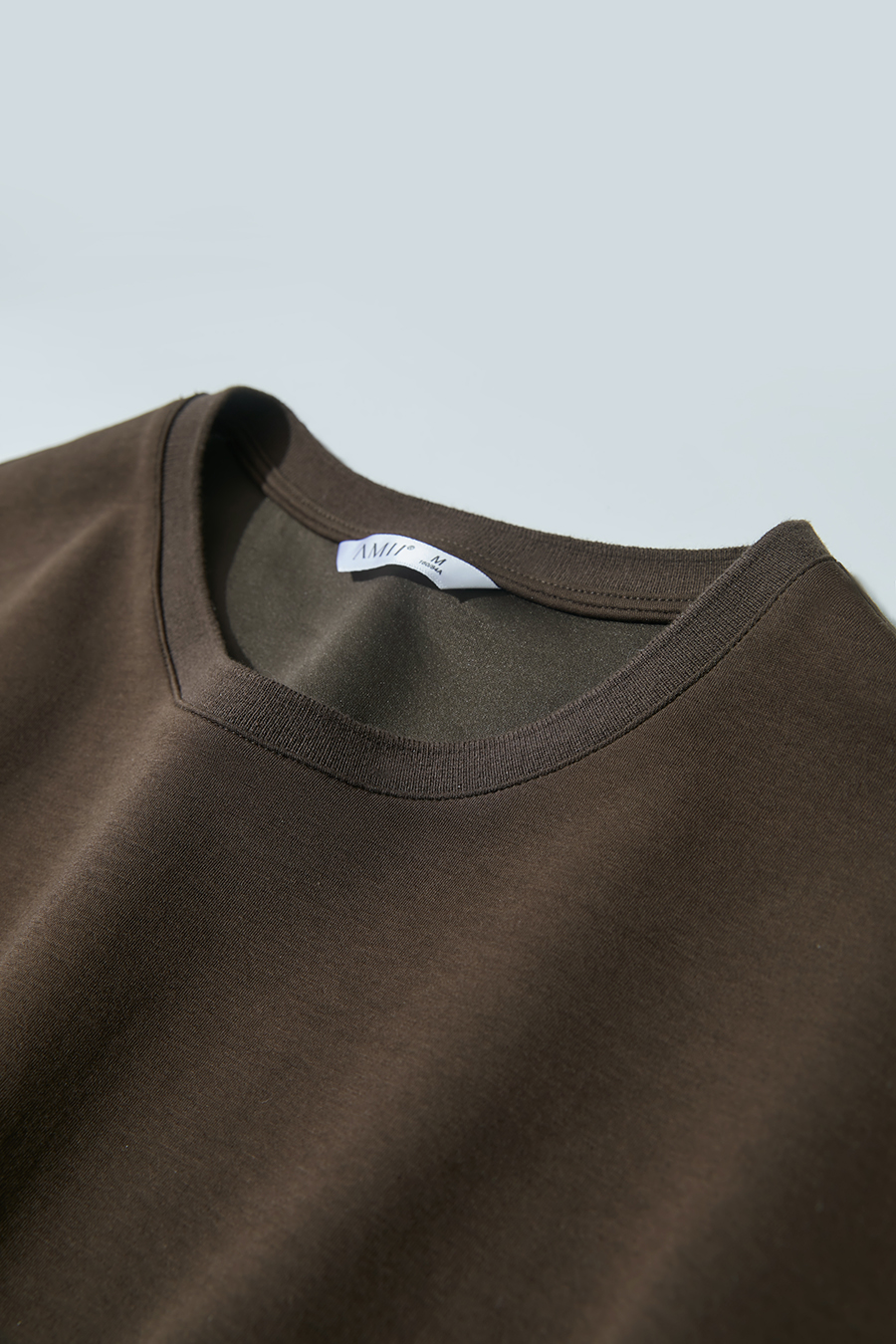 Embroidered air-layer knit tee|AMII