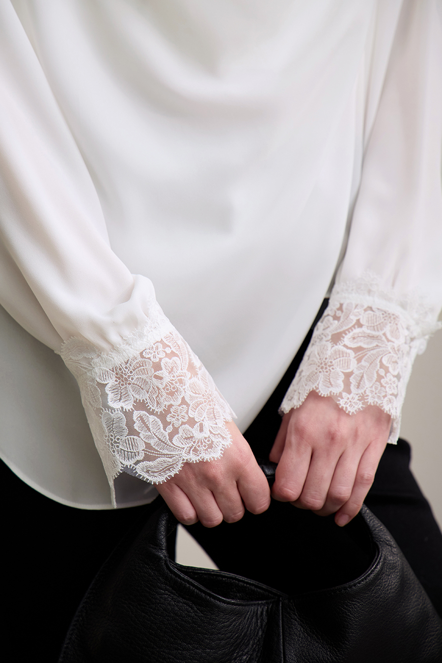 Lapel Lace Spliced Chiffon Blouse