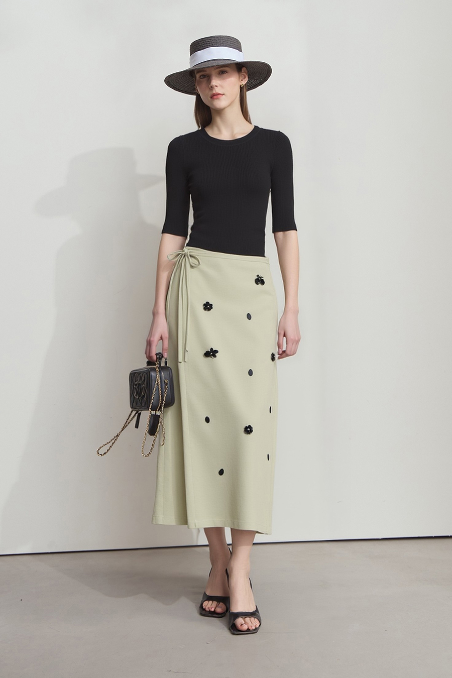 Crew Neck Half Sleeve Knit Top