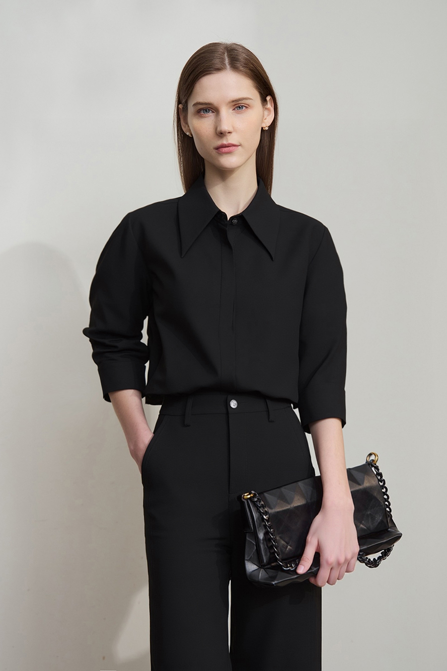 Sharp Lapel Cotton Shirt