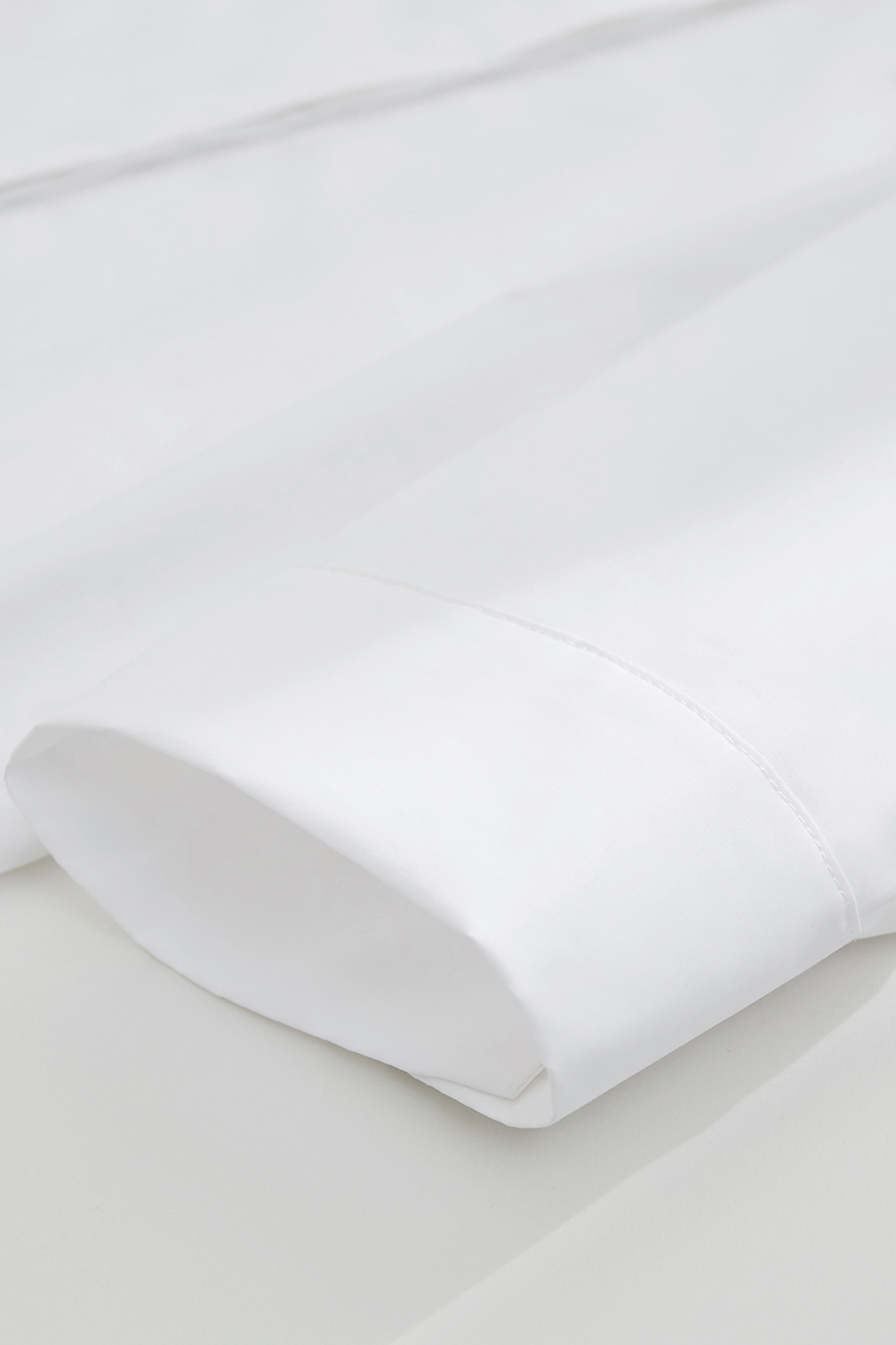 Sharp Lapel Cotton Shirt