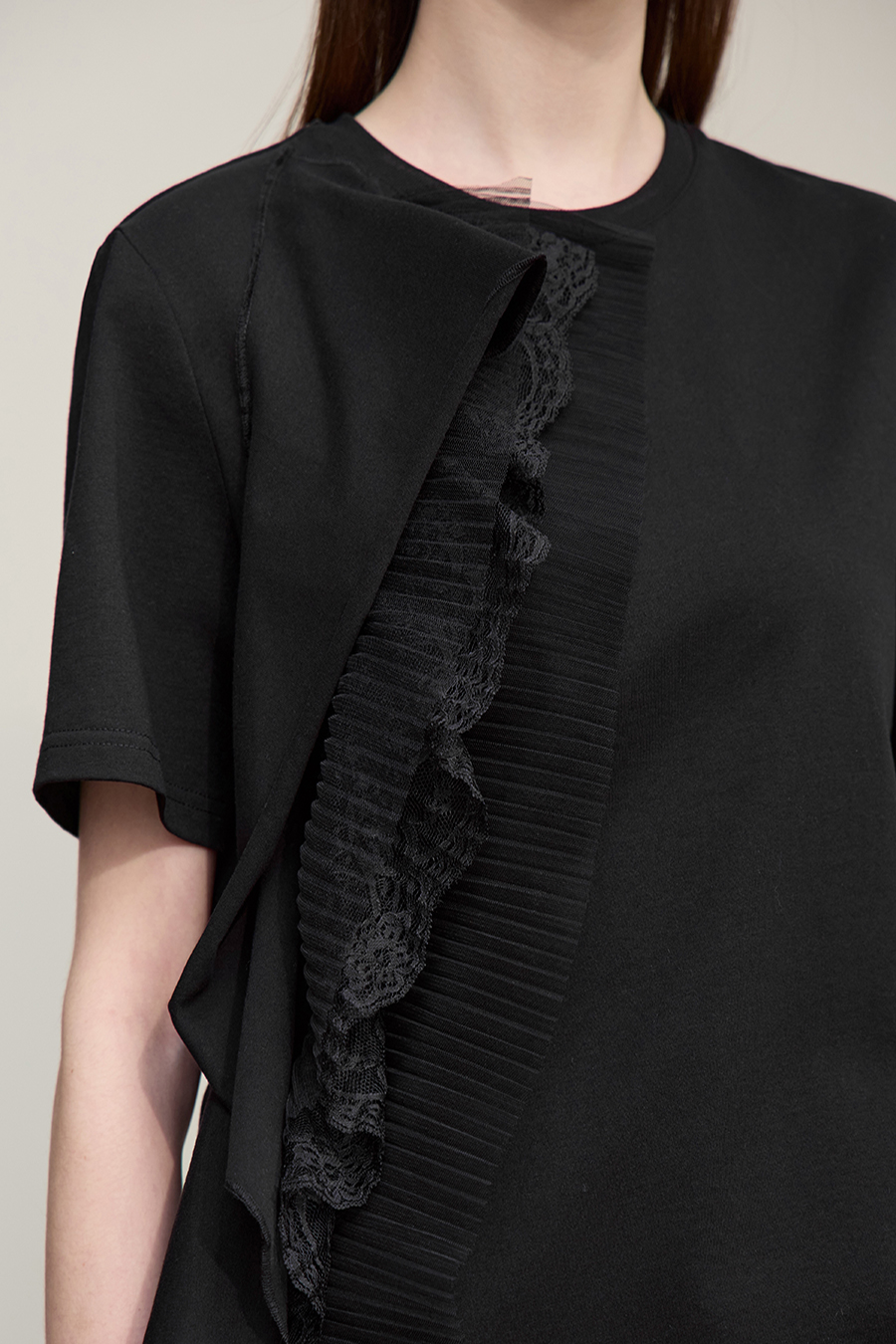 Lace Spliced Ruffled T-shirt|AMII