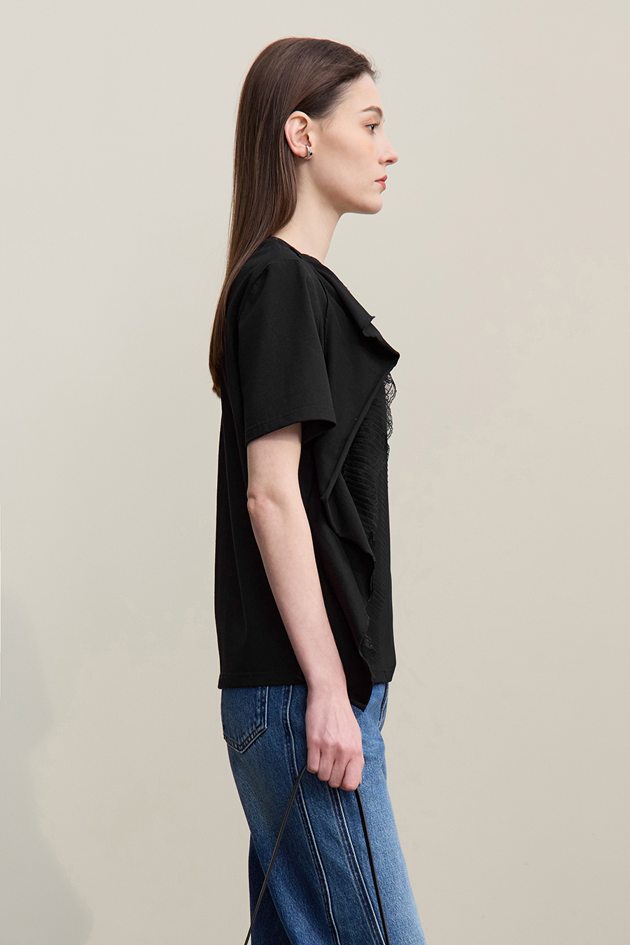 Lace Spliced Ruffled T-shirt|AMII