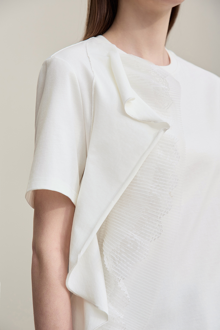 Lace Spliced Ruffled T-shirt|AMII
