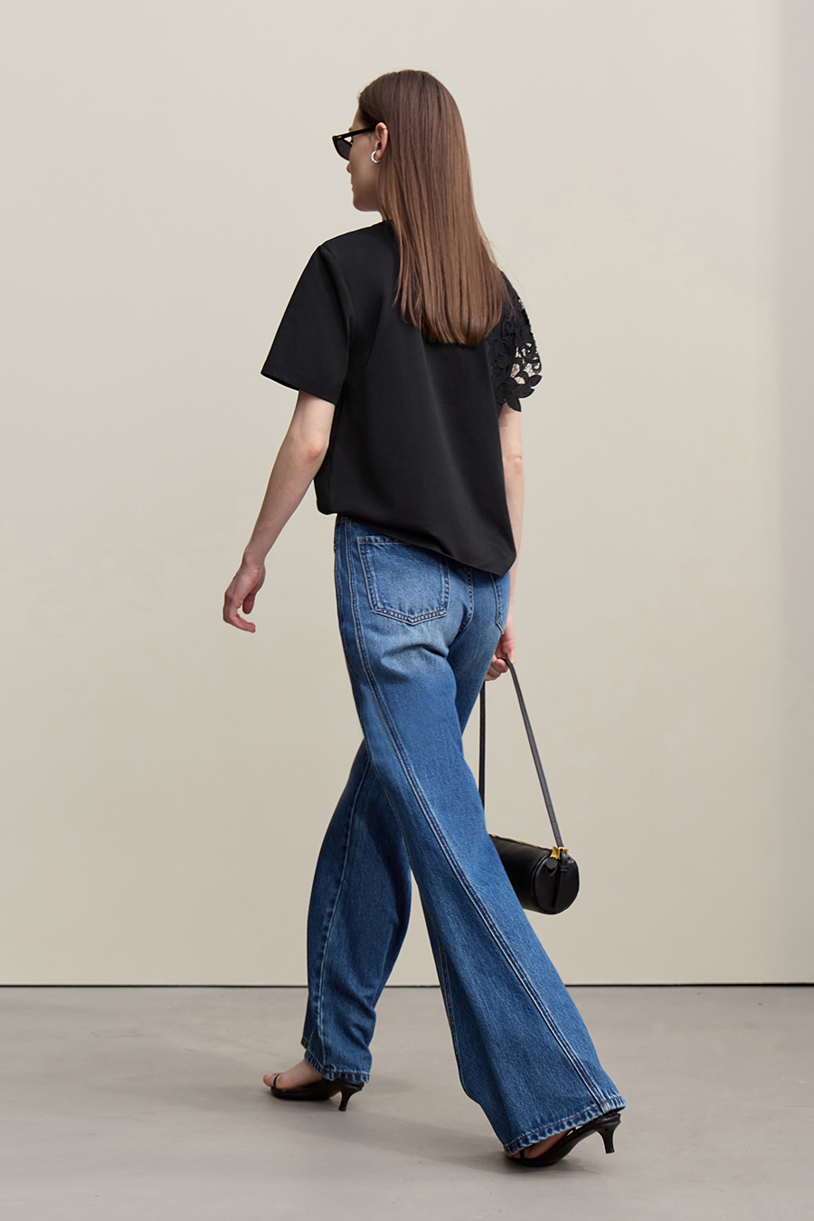 Lace Spliced Asymmetric T-Shirt