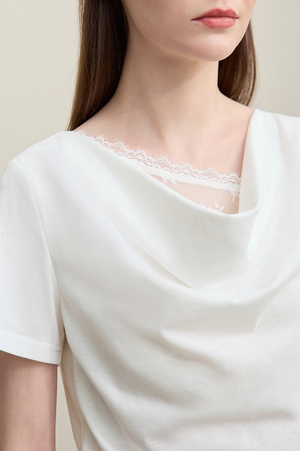 Lace Spliced Cowl Neck T-Shirt|AMII