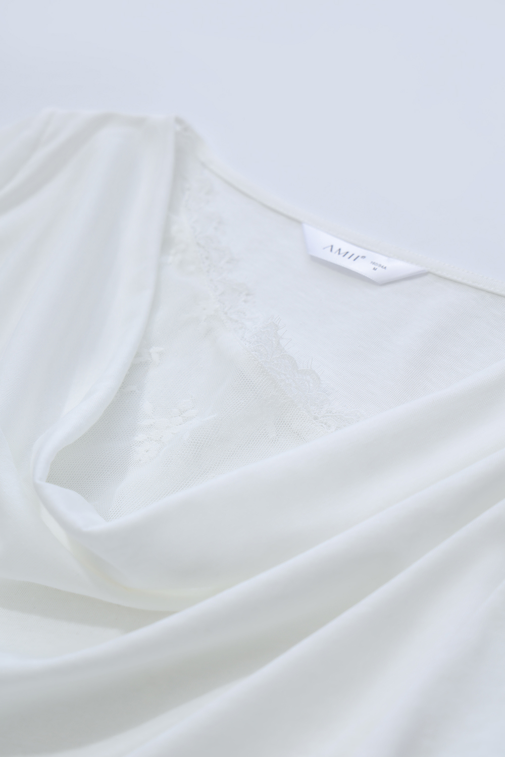 Lace Spliced Cowl Neck T-Shirt|AMII