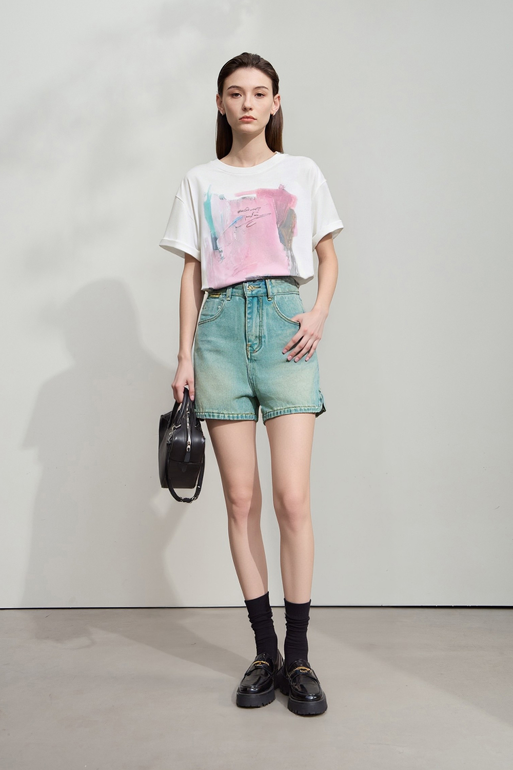 Abstract Print Short Sleeve T-shirt