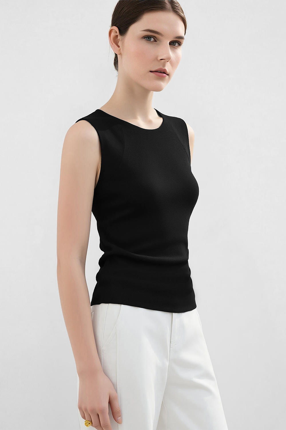 Crew Neck Knit Camisole Top