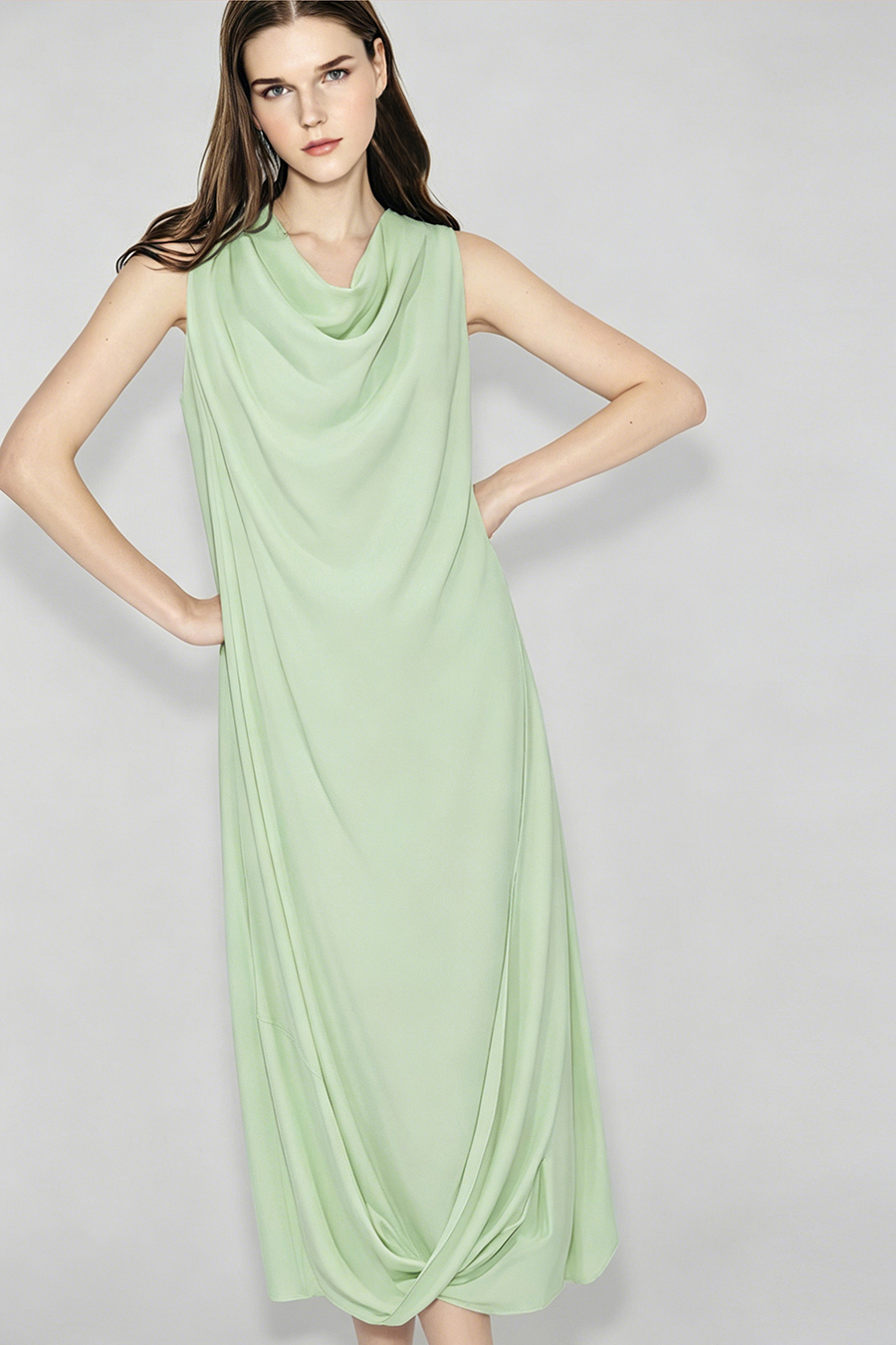 Cowl Neck Sleeveless Dress|AMII