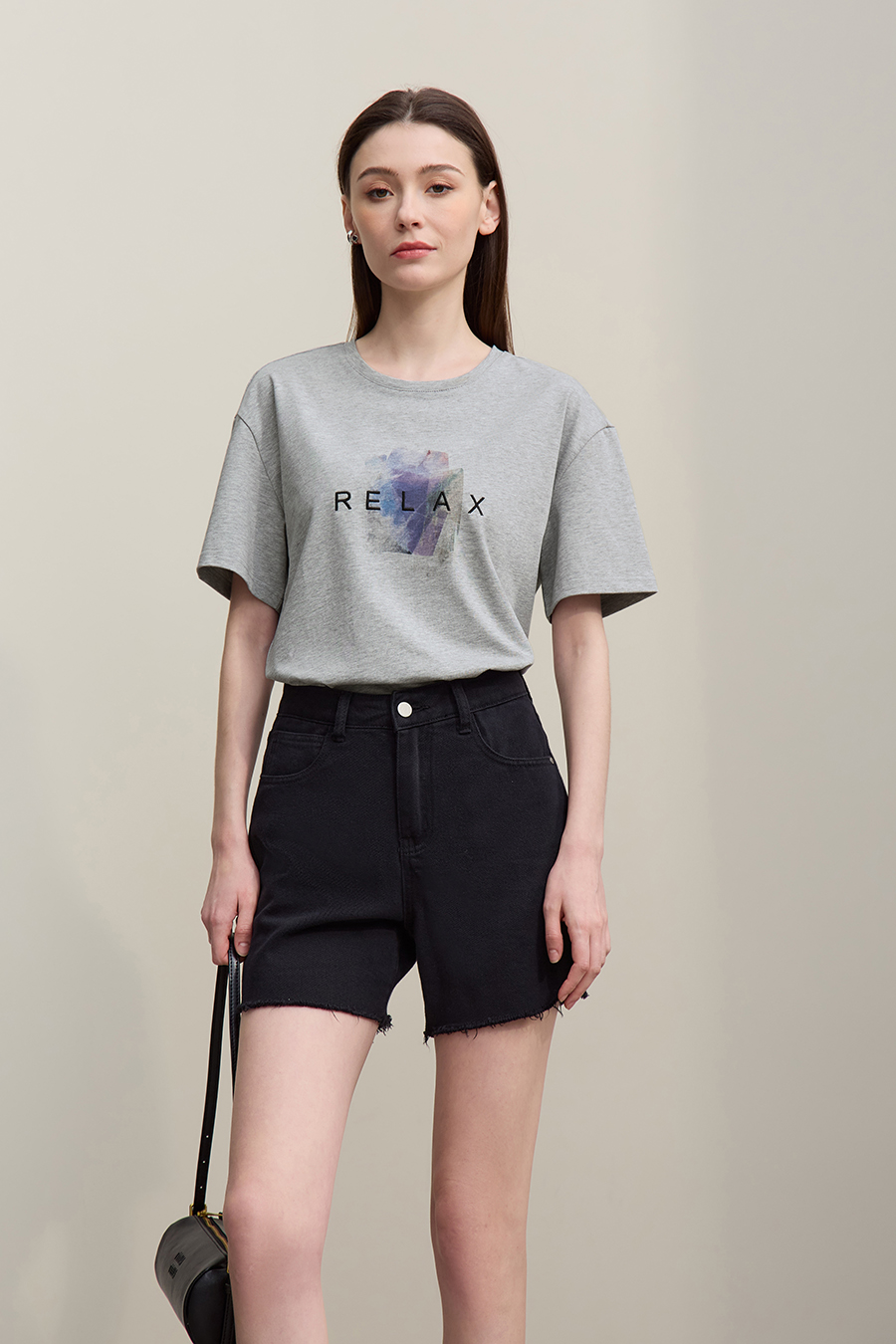 Running Stitch Printed T-shirt|AMII
