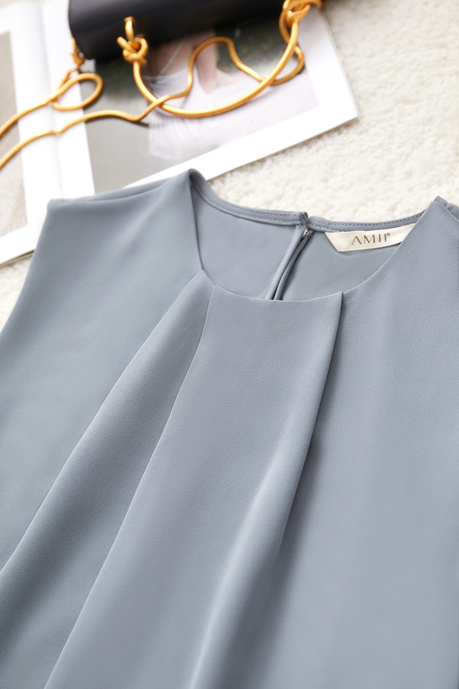 Gathered Sleeveless Chiffon Blouse|AMII