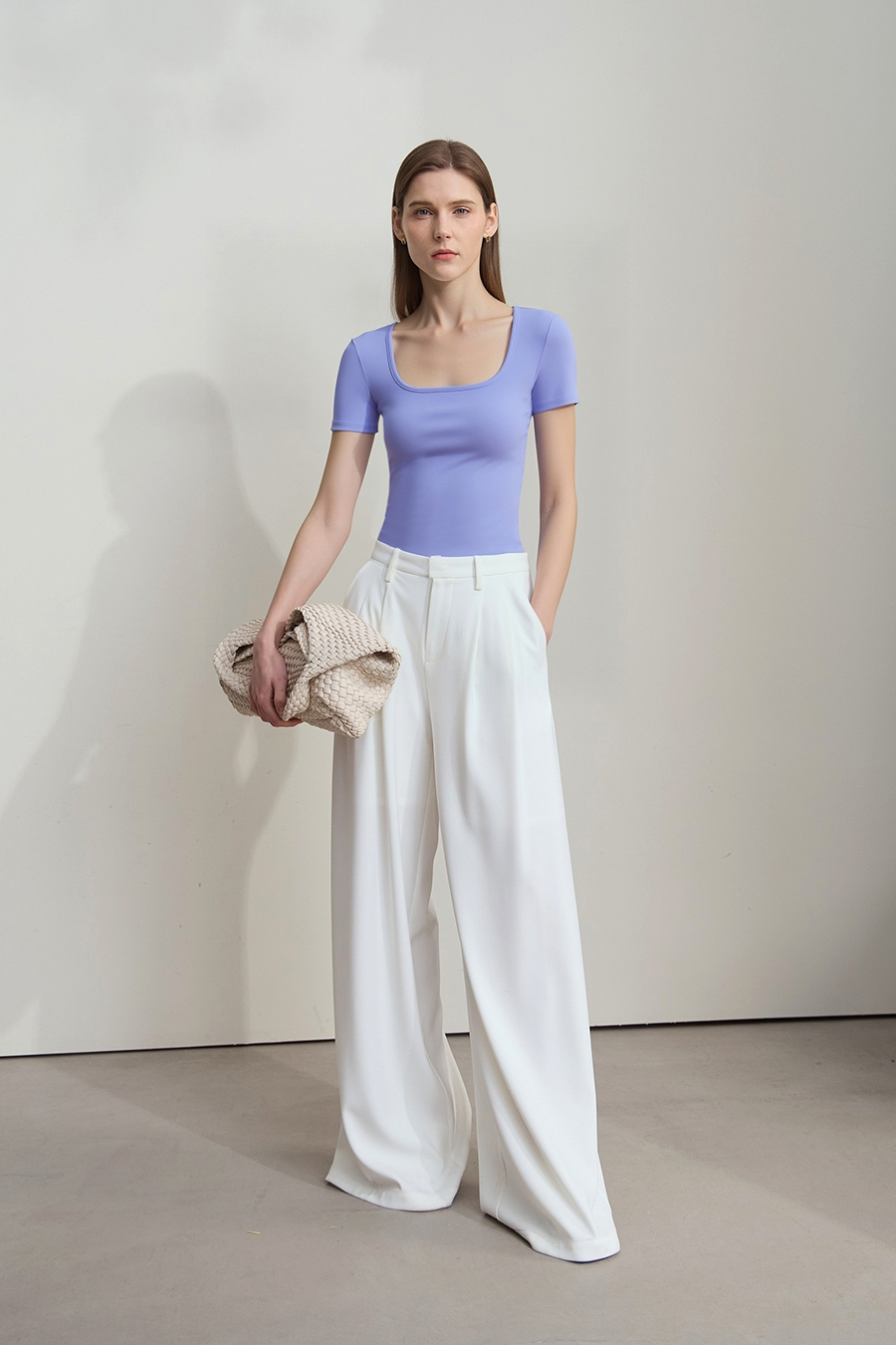 Square neck short sleeve stretch tee|AMII
