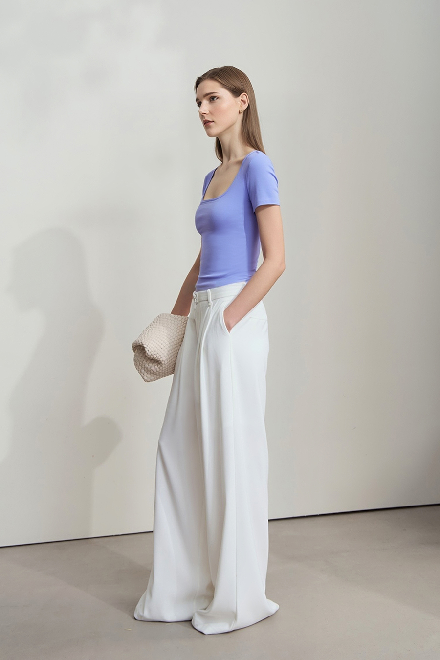 Square neck short sleeve stretch tee|AMII