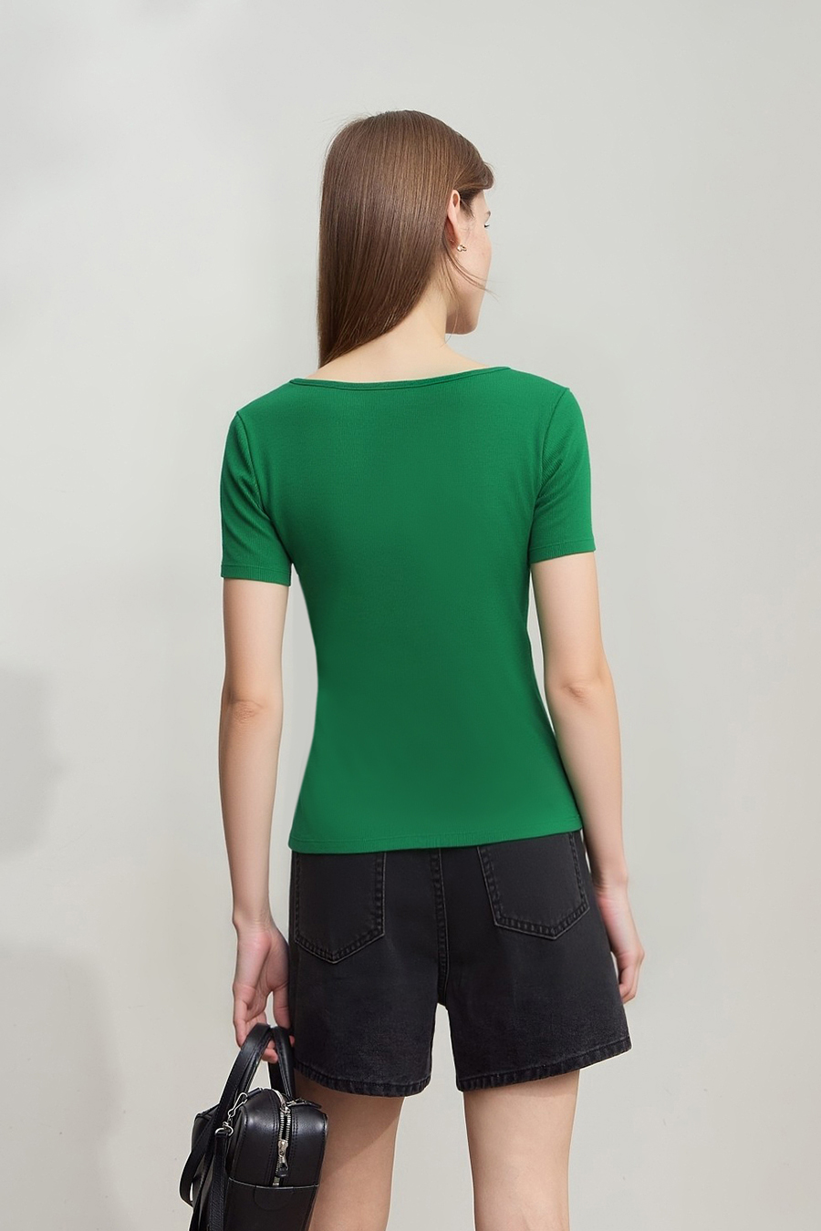 Square neck short sleeve stretch tee|AMII