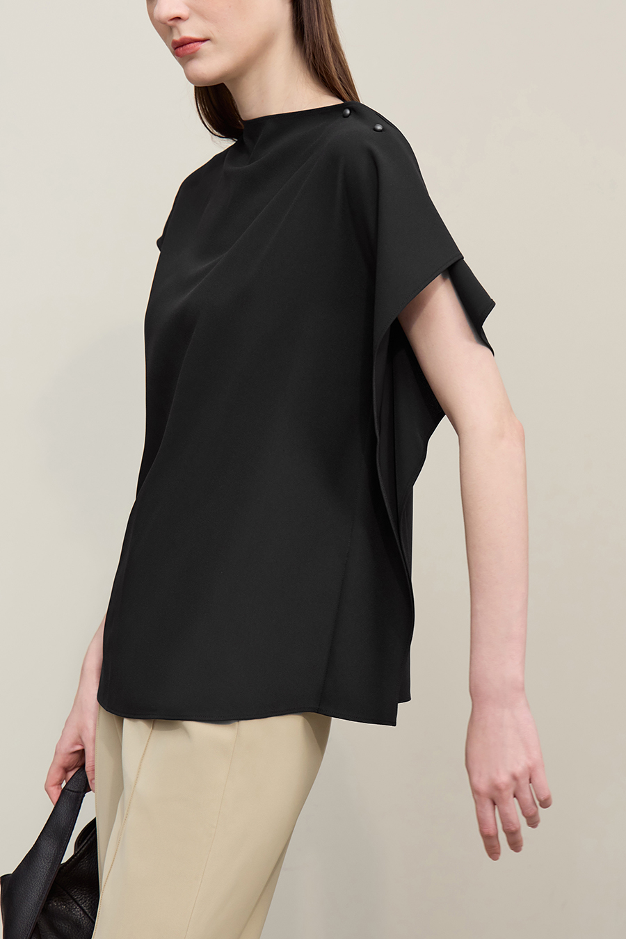 Asymmetrical Cut Chiffon Blouse|AMII