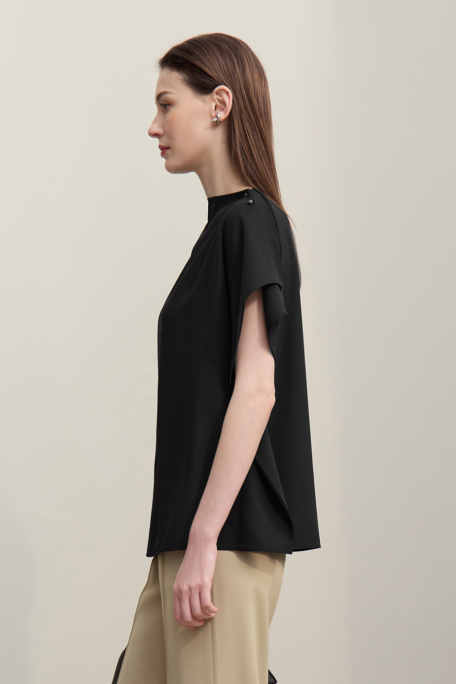 Asymmetrical Cut Chiffon Blouse|AMII
