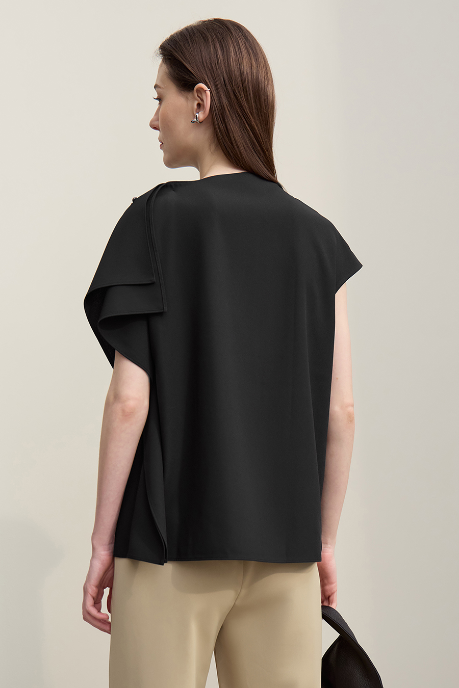 Asymmetrical Cut Chiffon Blouse|AMII
