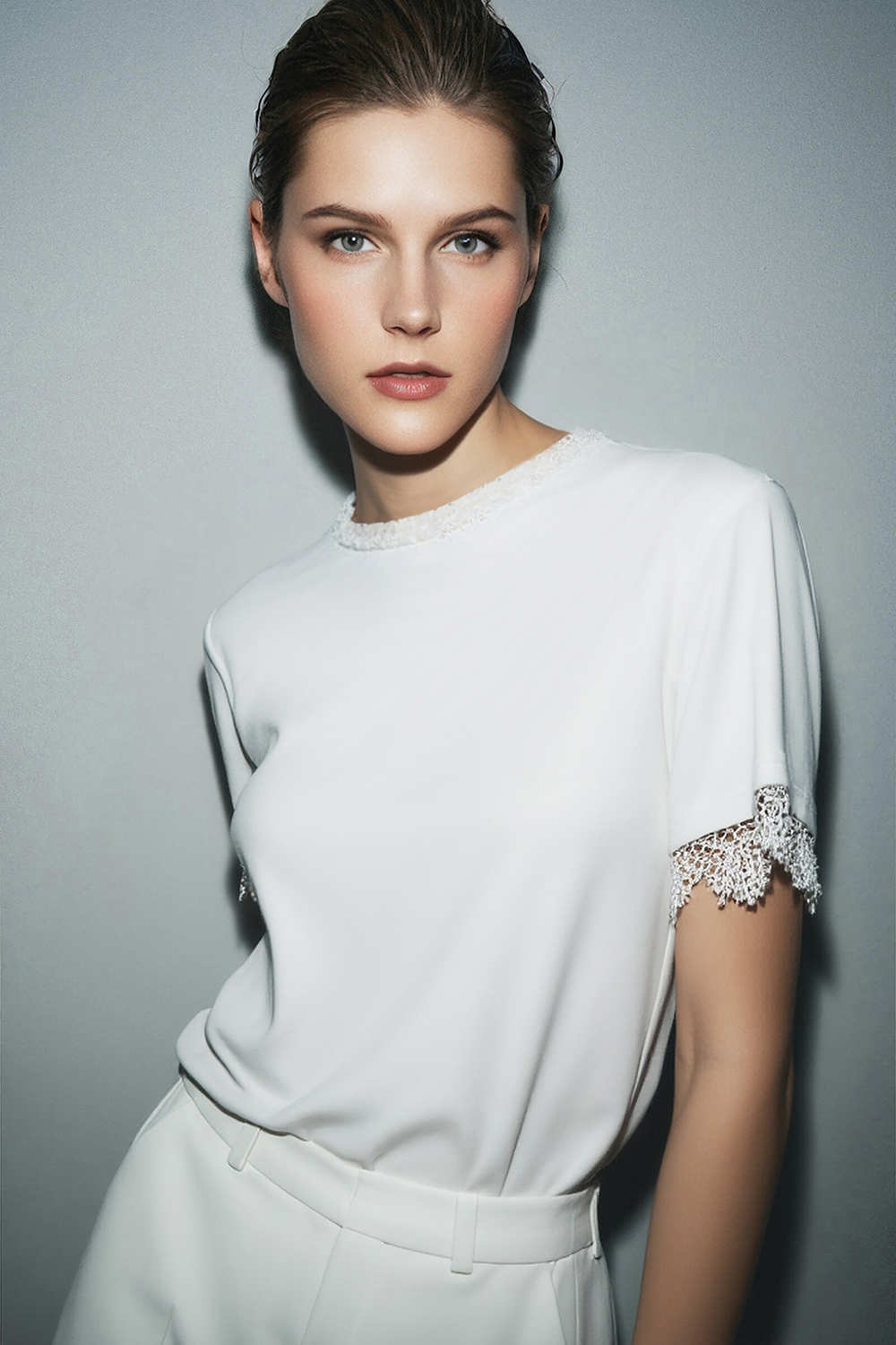 Lace Spliced Elegant Style T-Shirt|AMII