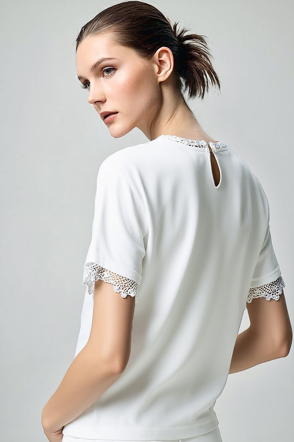 Lace Spliced Elegant Style T-Shirt|AMII