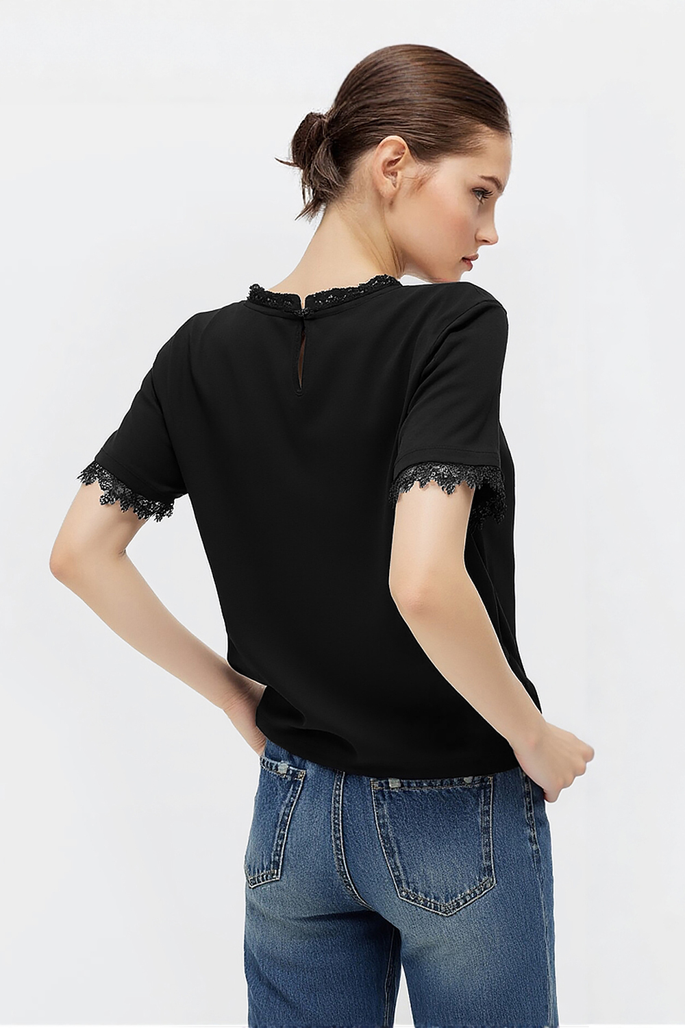 Lace Spliced Elegant Style T-Shirt|AMII