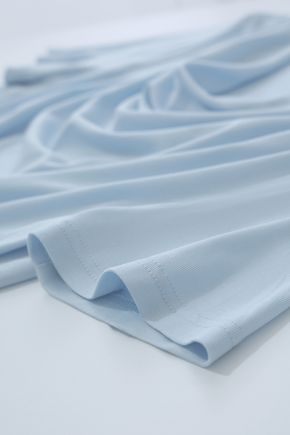 Cowl Neck Irregular Hem T-Shirt|AMII