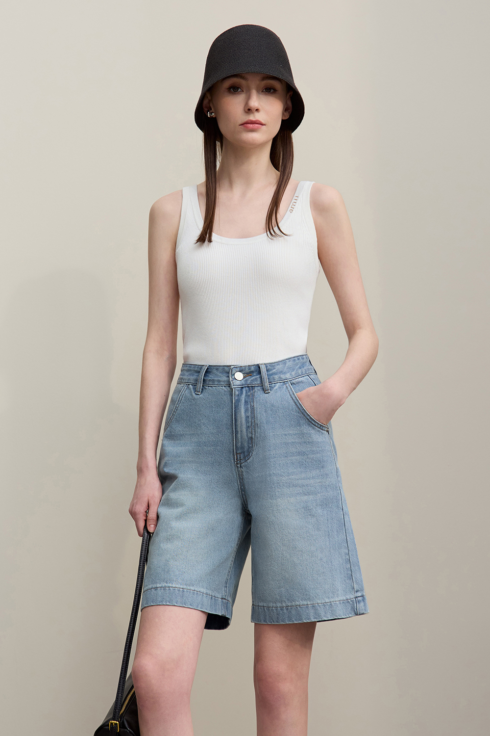 Loose Versatile Denim Capri Pants