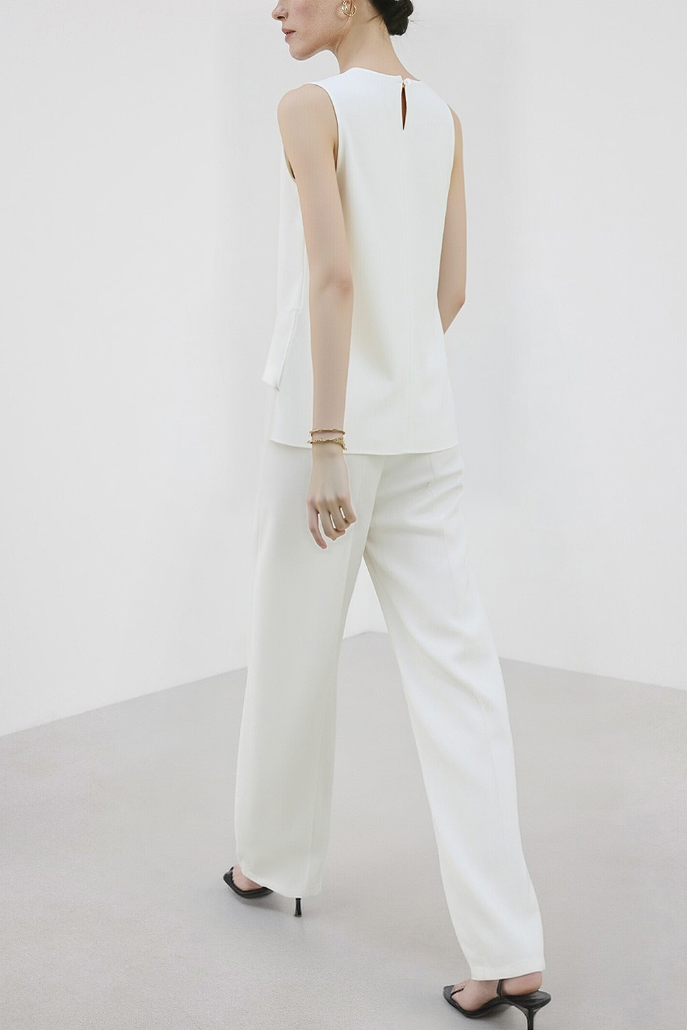 Asymmetric Gathered Chiffon Blouse|AMII