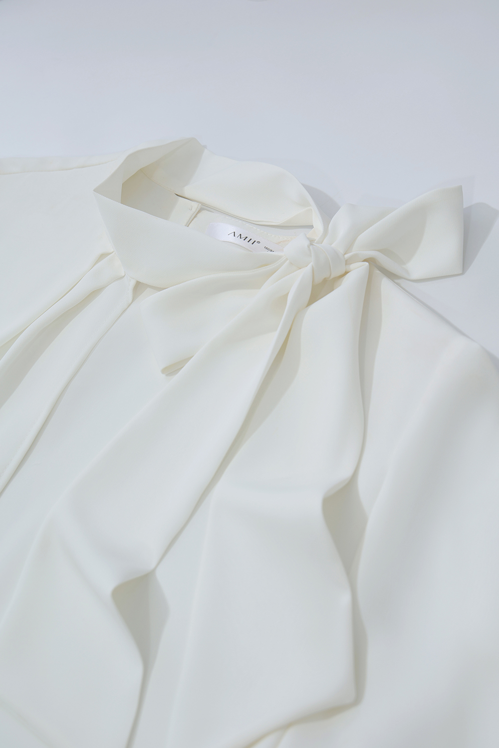 Ribbon Tie Chiffon Blouse|AMII