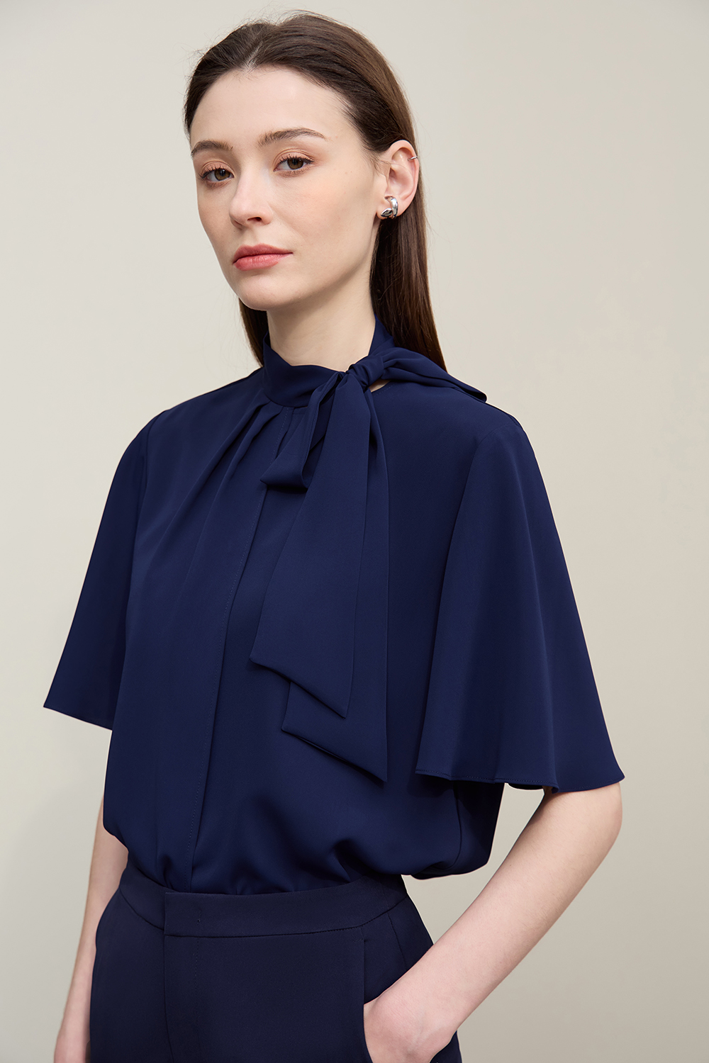 Ribbon Tie Chiffon Blouse|AMII