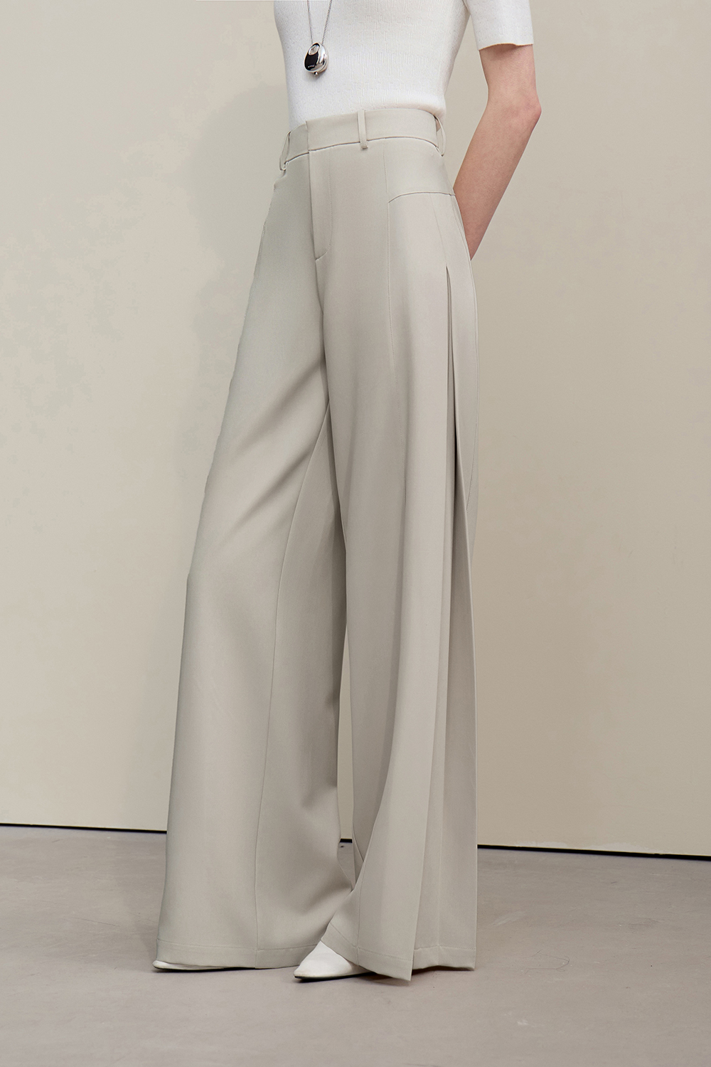 Pleated Wide Leg Casual Pants