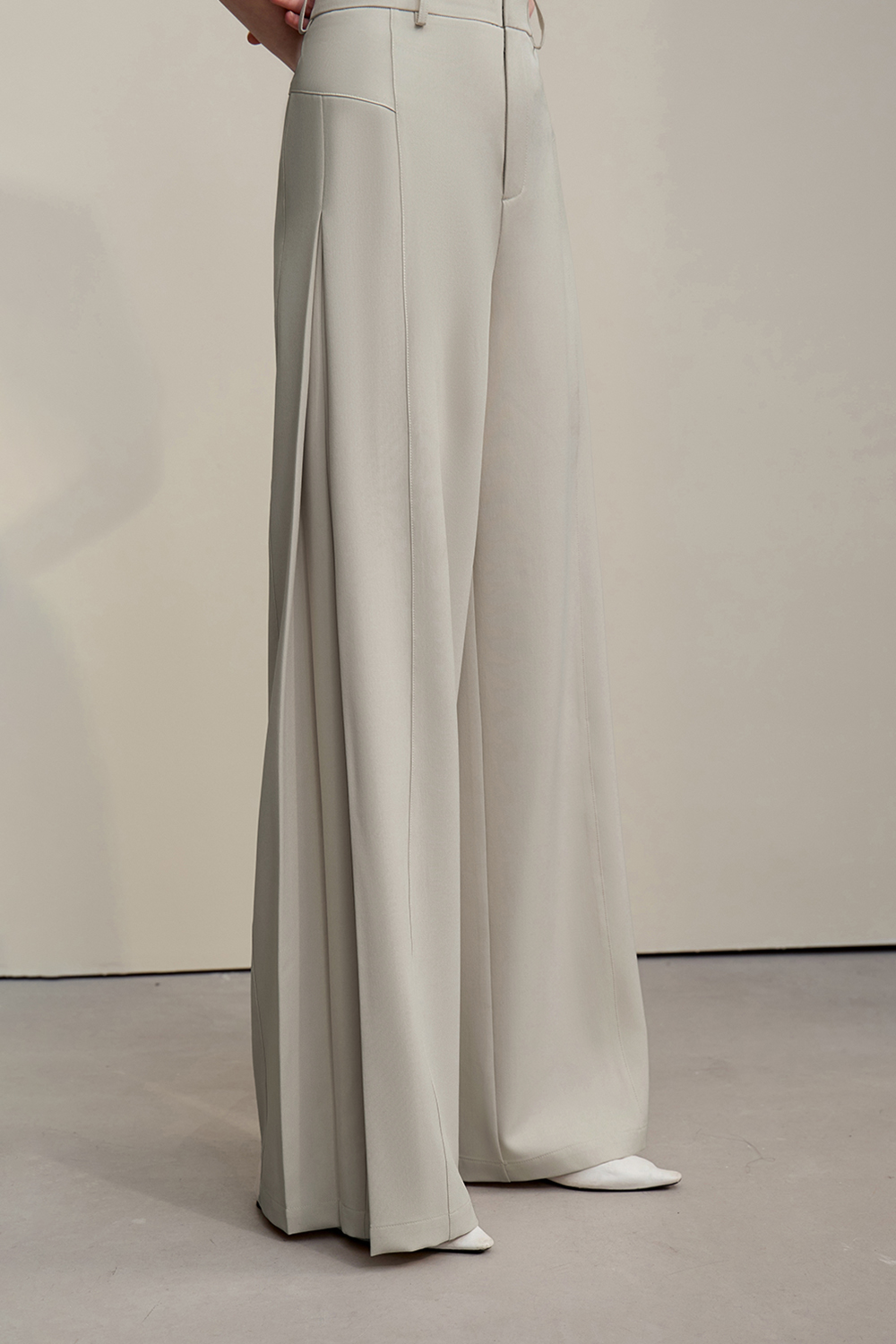 Pleated Wide Leg Casual Pants