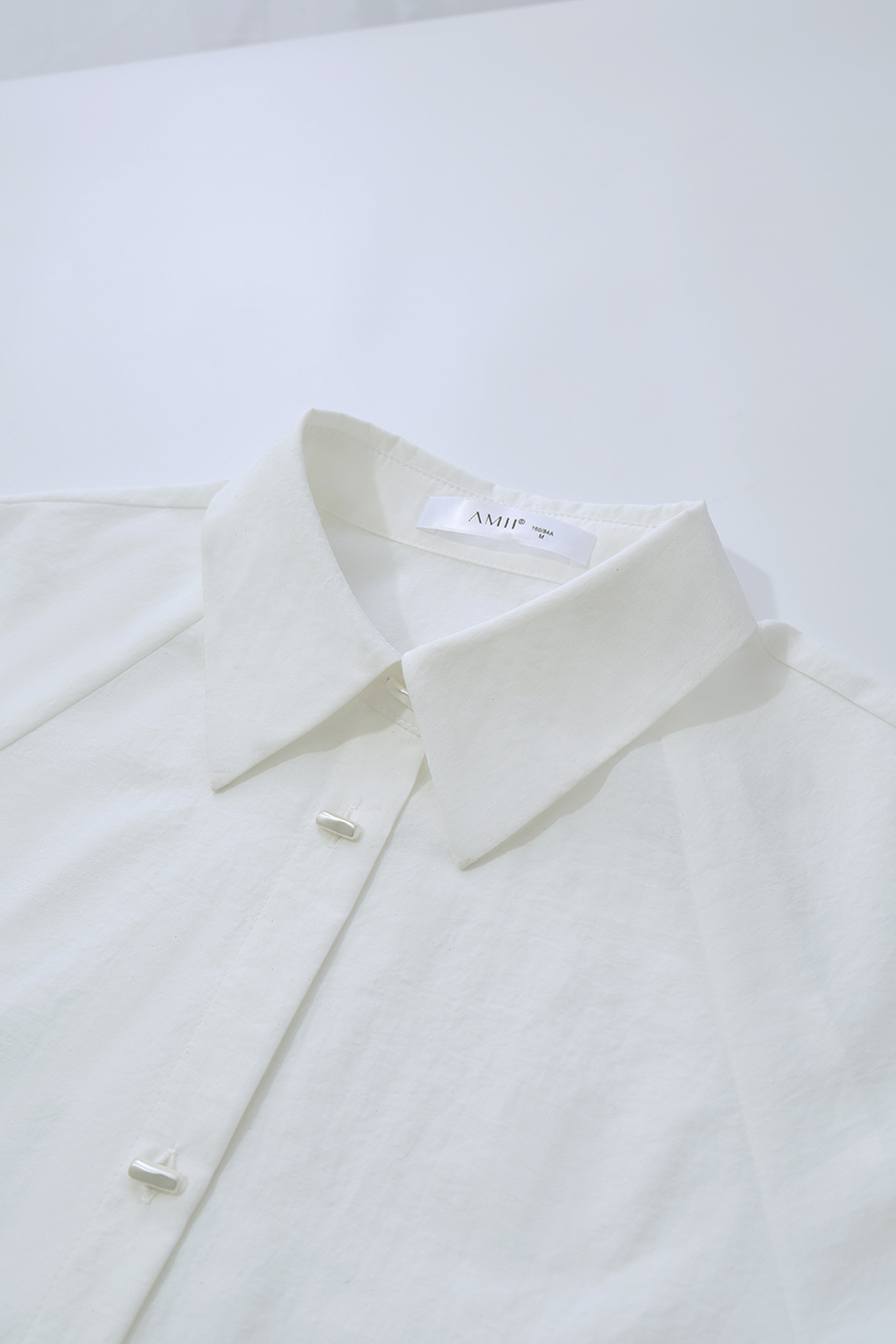 Lapel Raglan Sleeve Shirt