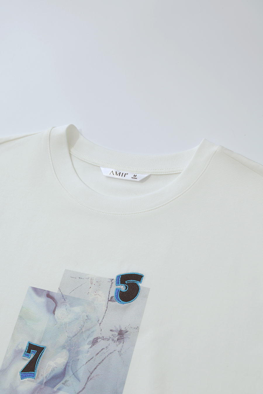 Printed Embroidery Short Sleeve T-Shirt|AMII