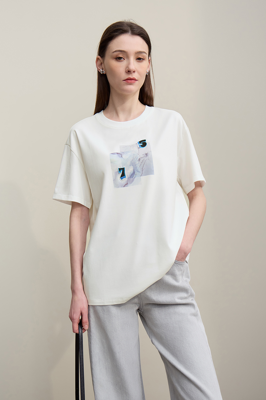 Printed Embroidery Short Sleeve T-Shirt|AMII