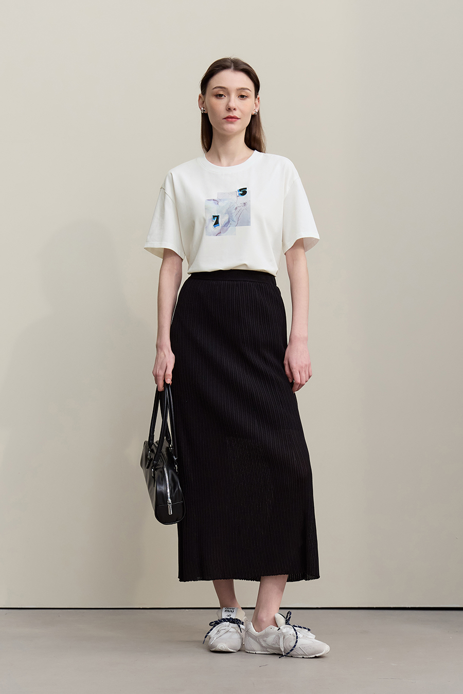 Printed Embroidery Short Sleeve T-Shirt|AMII
