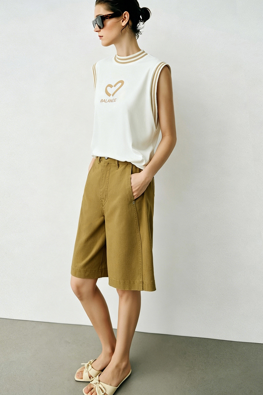 Printed Embroidery Dolman Sleeve T-Shirt|AMII