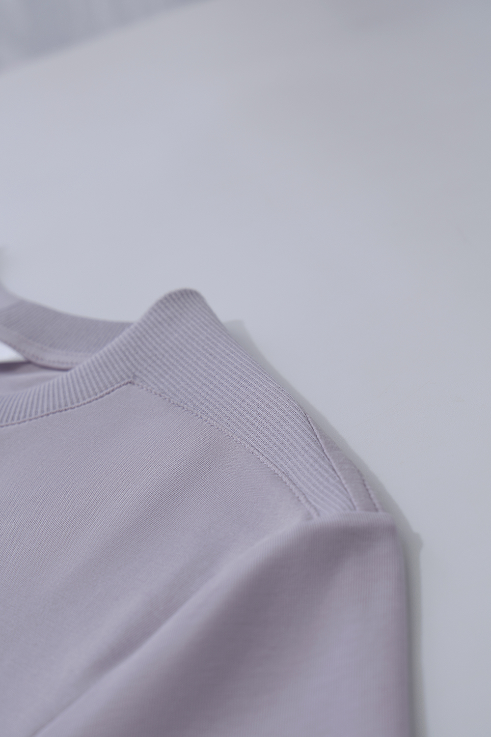 Rib Spliced Round Neck T-Shirt|AMII