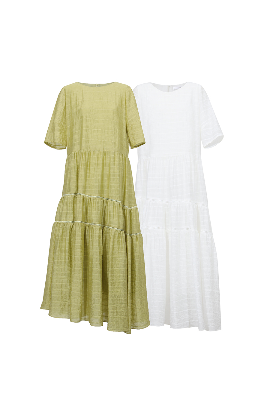 Round Neck Three-Quarter Sleeve Dress|AMII