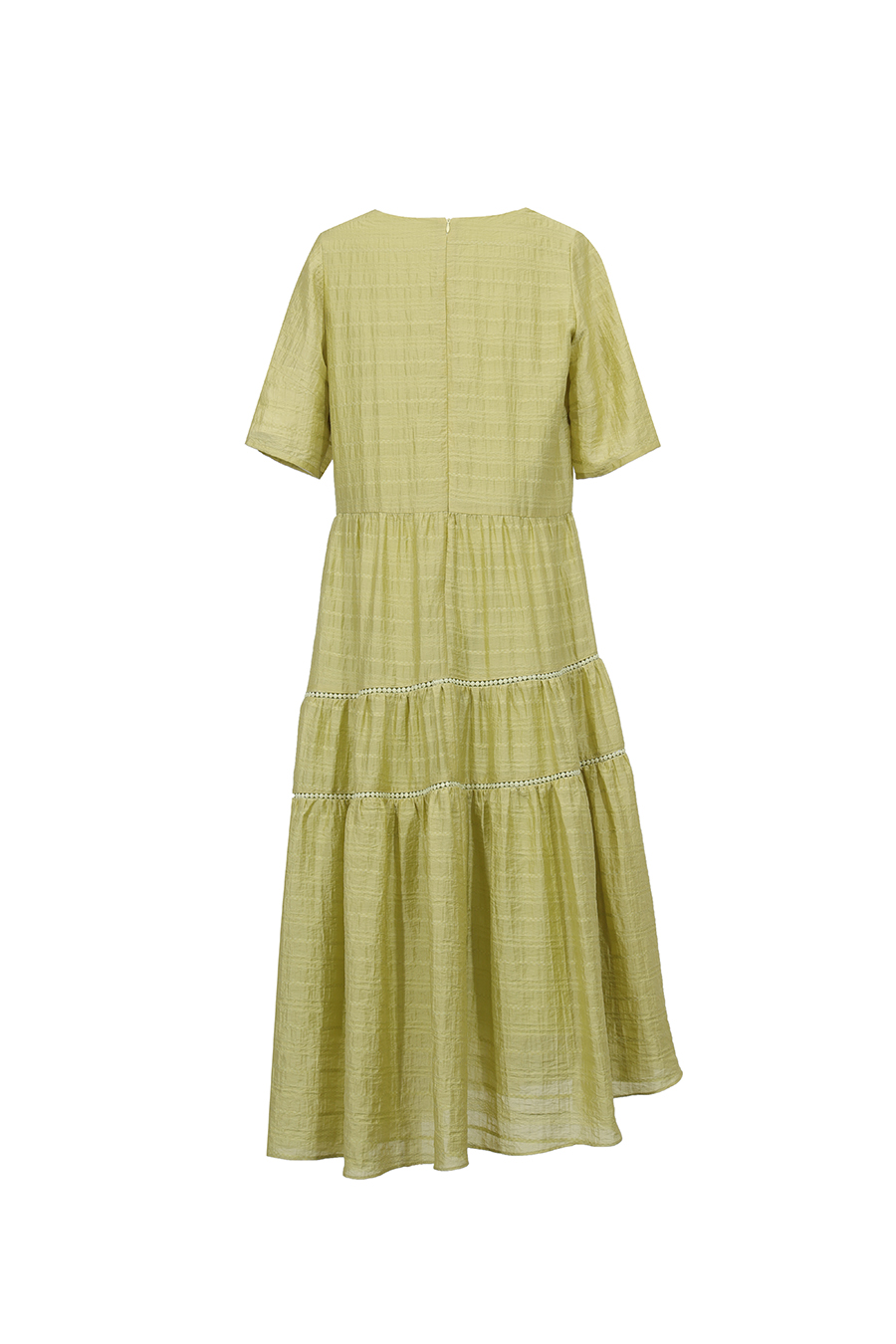 Round Neck Three-Quarter Sleeve Dress|AMII