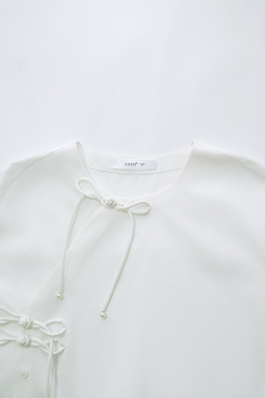Chinese Style Round Neck Frog Button Shirt|AMII