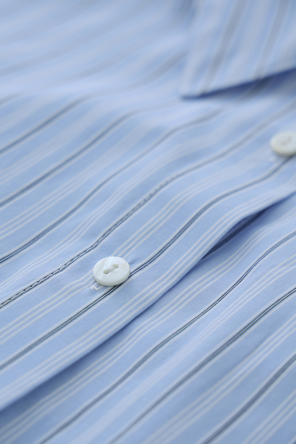 Hollow Pleated Stripe Shirt