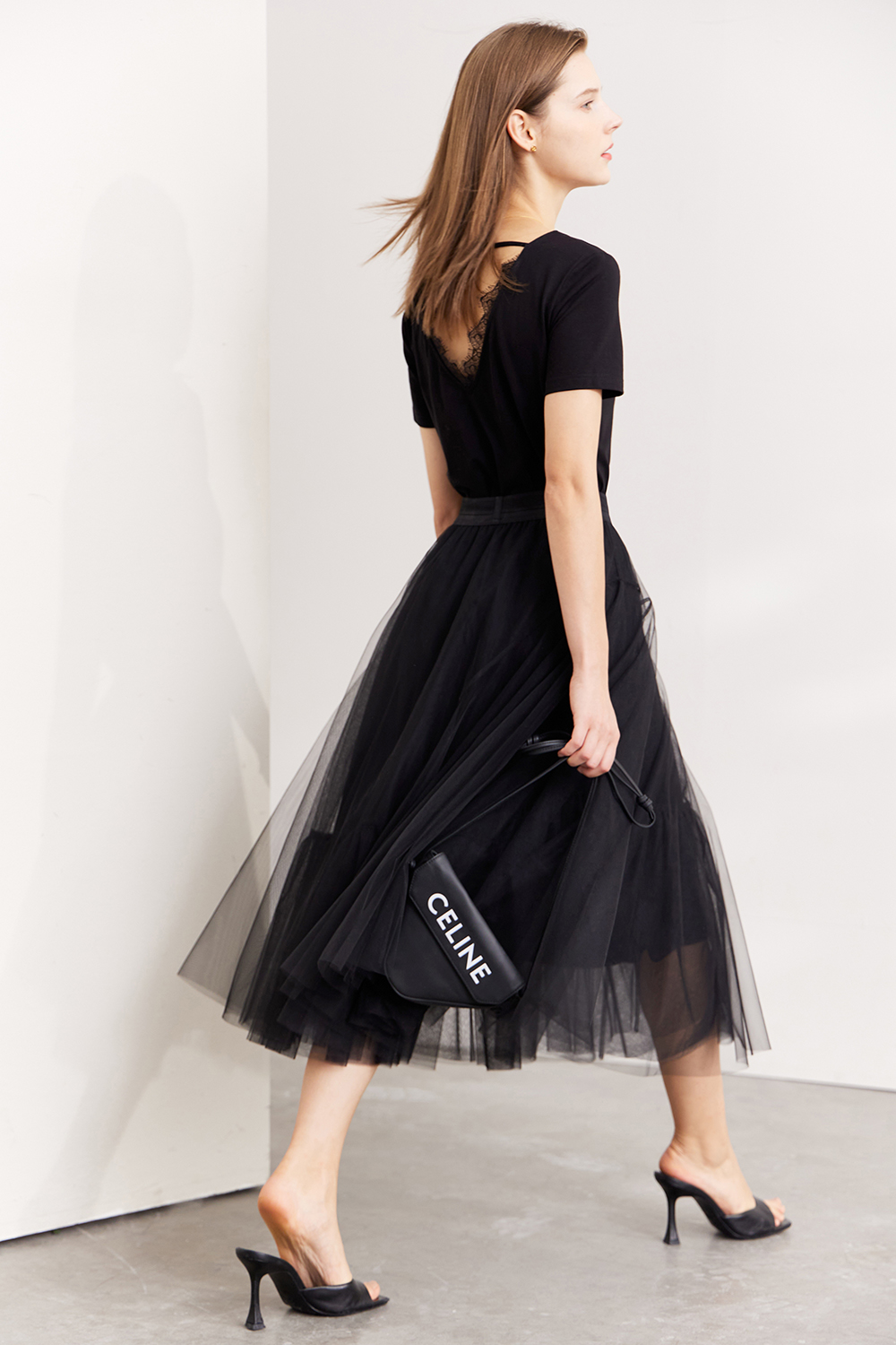 Lace Spliced Backless T-shirt