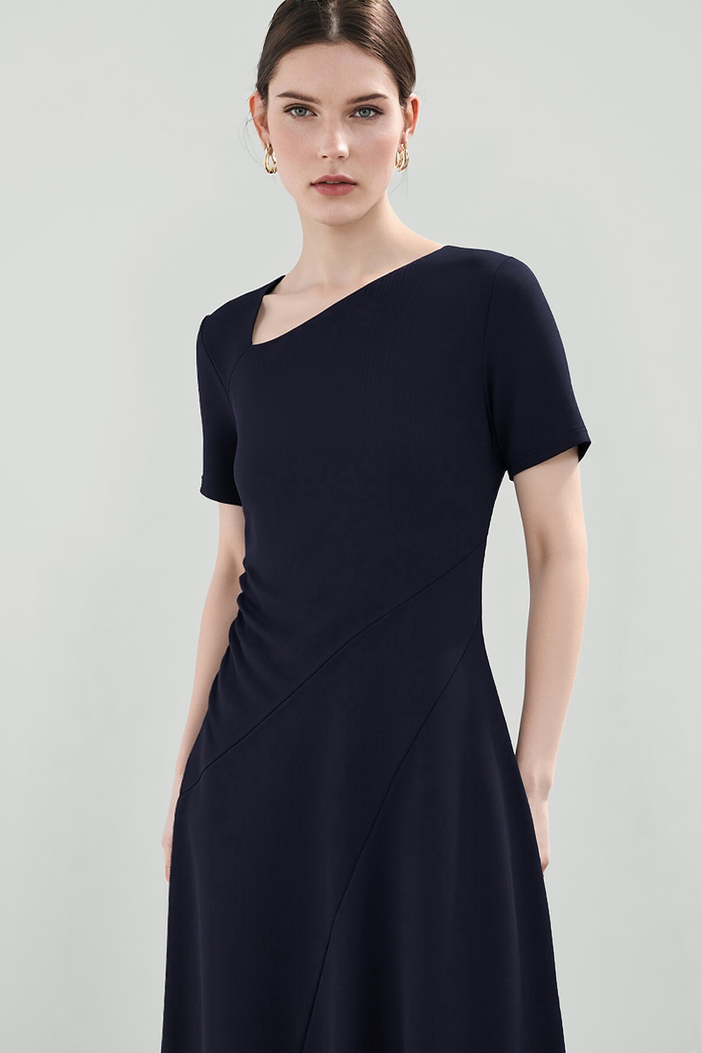 Asymmetric Neck Waist Slim Knit Dress|AMII