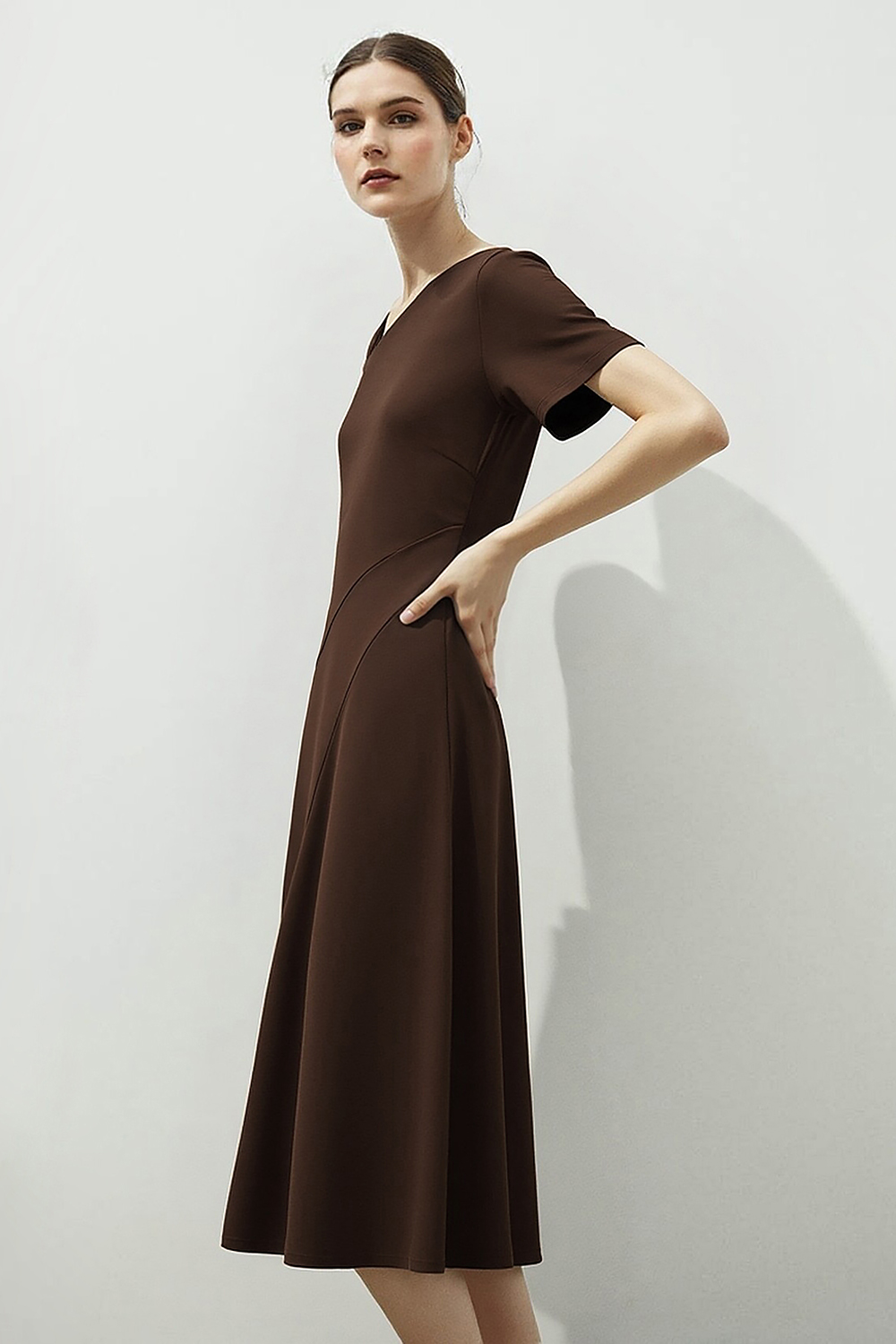 Asymmetric Neck Waist Slim Knit Dress|AMII