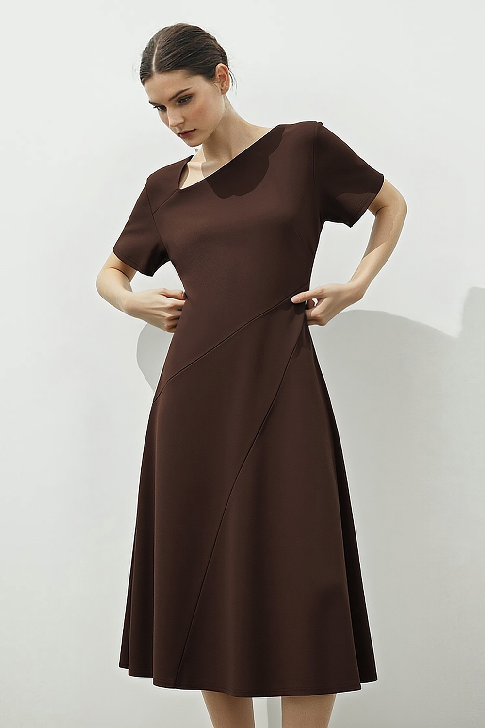 Asymmetric Neck Waist Slim Knit Dress|AMII