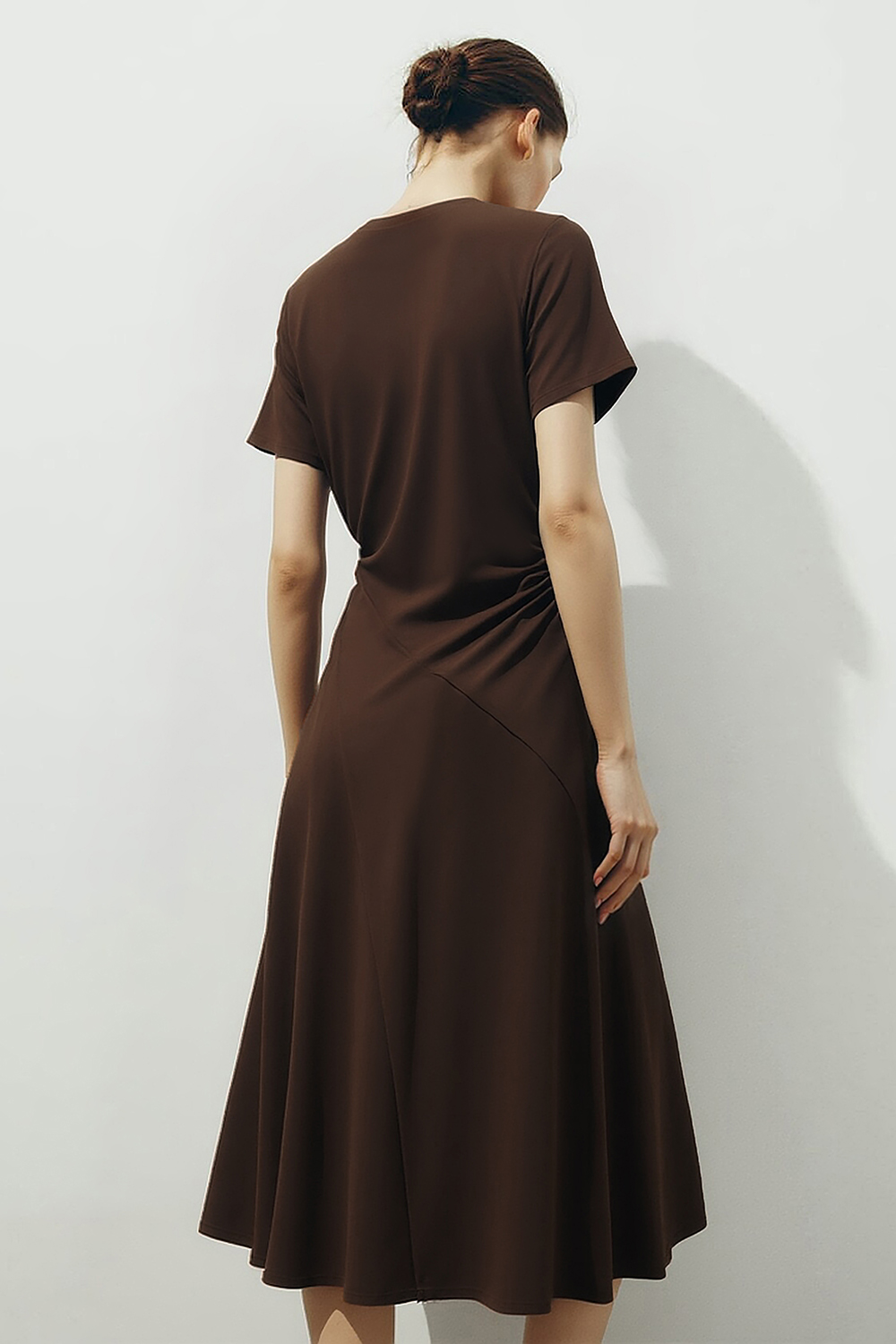 Asymmetric Neck Waist Slim Knit Dress|AMII